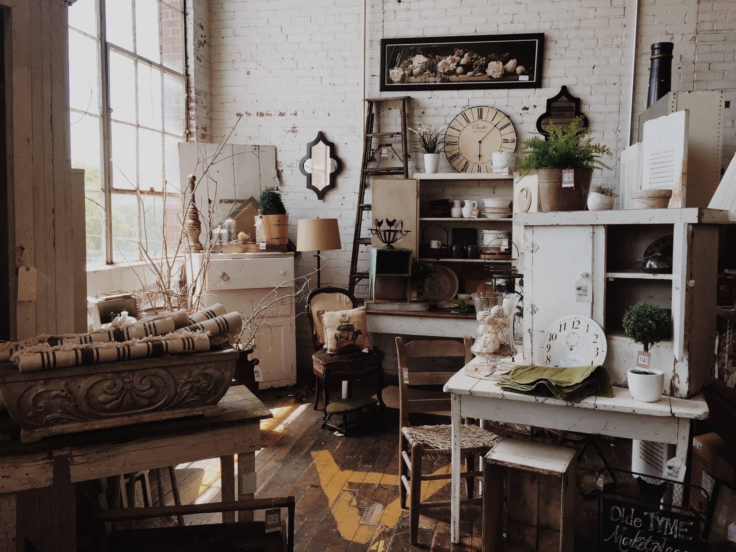 Grandma’s Attic Antiques & Collectors Fairs