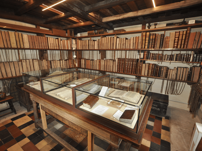 Wimborne Chained Library